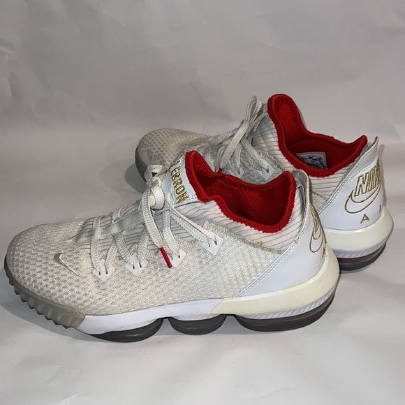 Nike Lebron James XVI 16 Low Draft Night White Metallic Sneaker Shoe Size 10.5 - Picture 10 of 11